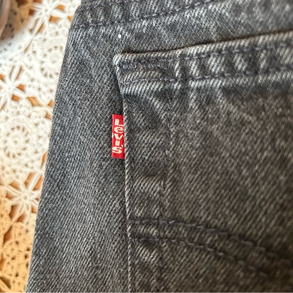 ⭐️Vintage 90s 501s⭐️ - Picture 3 of 9